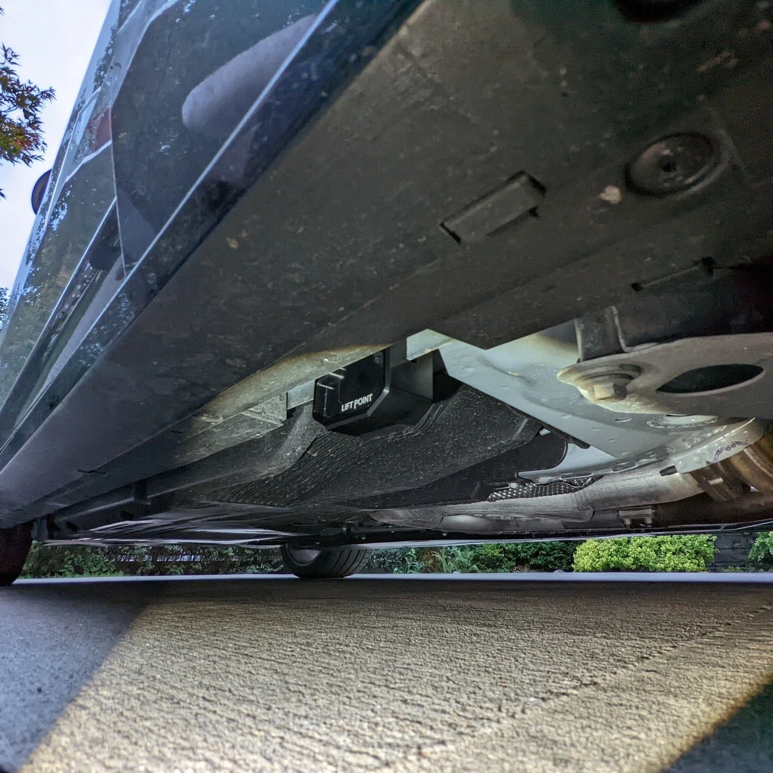 Cadillac 20-25 CT5 & CT5-V Stealth Lift Pads - Image 3