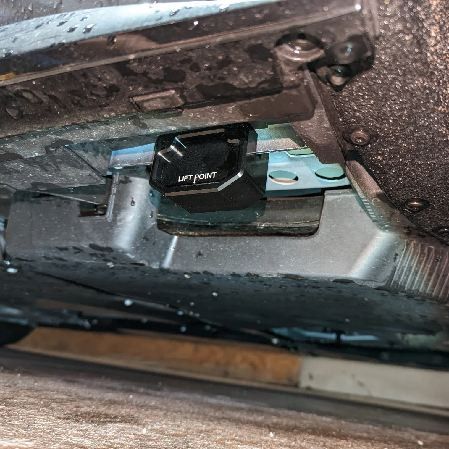 Cadillac 20-25 CT5 & CT5-V Stealth Lift Pads - Image 4