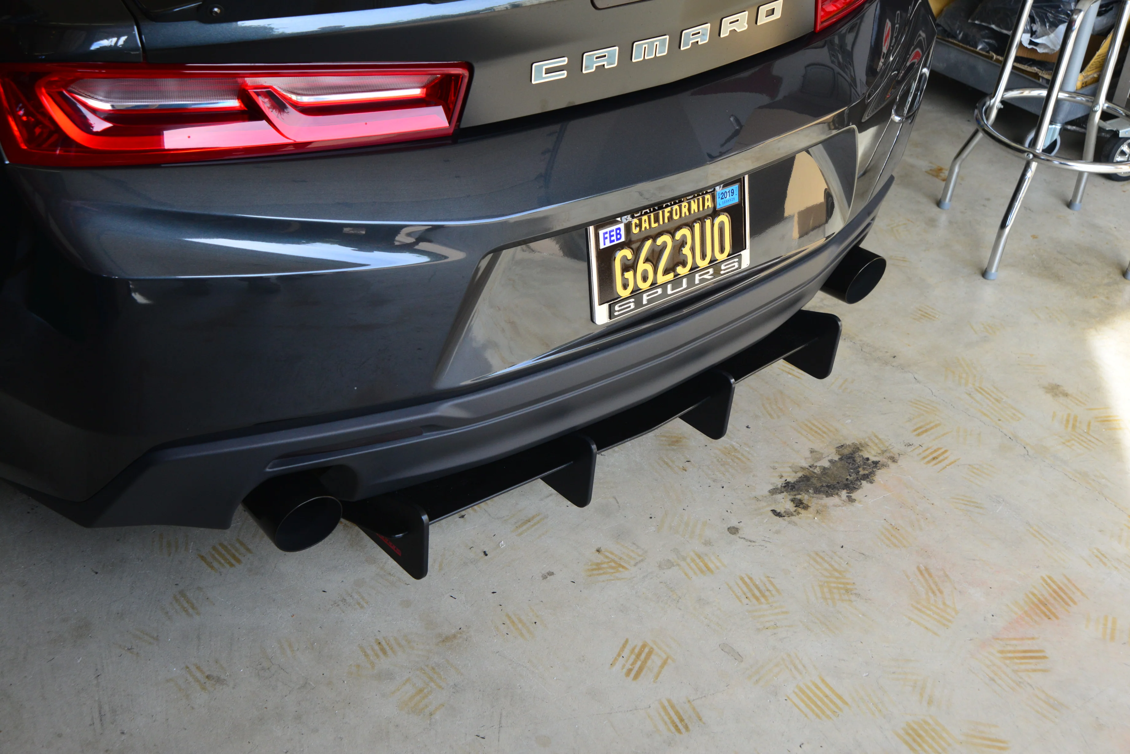 Camaro 16-18 Diffuser - Image 12