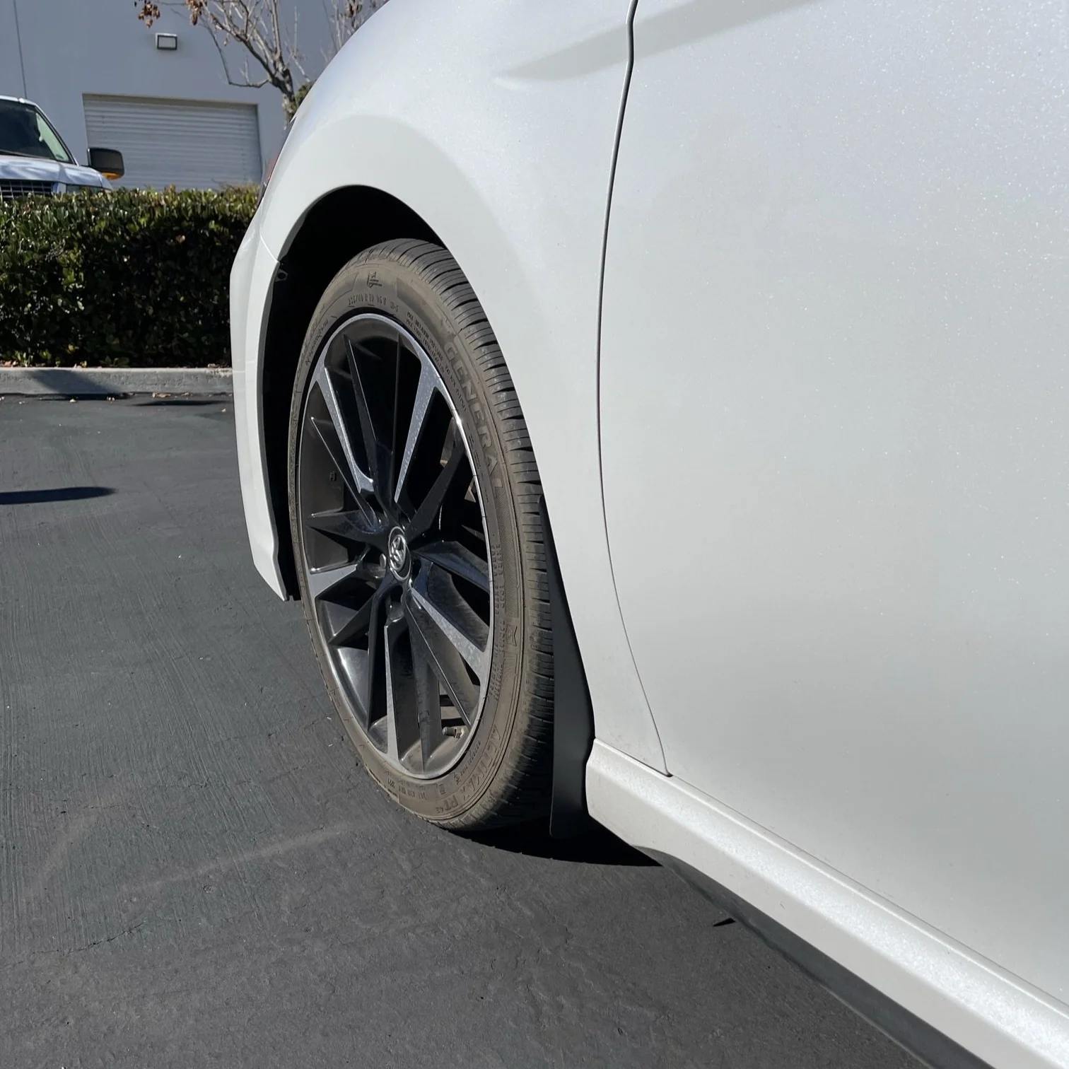 Camry 18-24 Standard Rock Guards - Image 4