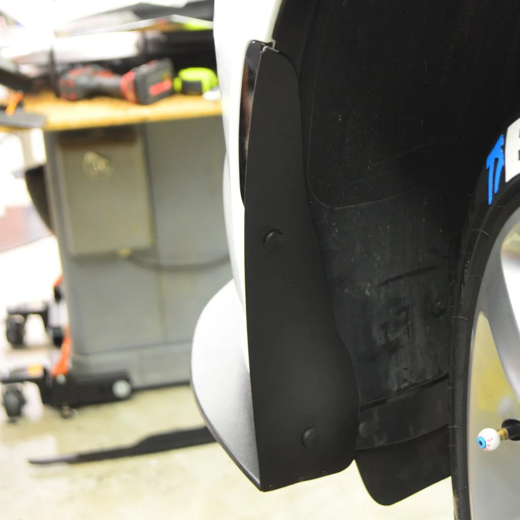 Charger 15-23 Splitter Extension - Image 9