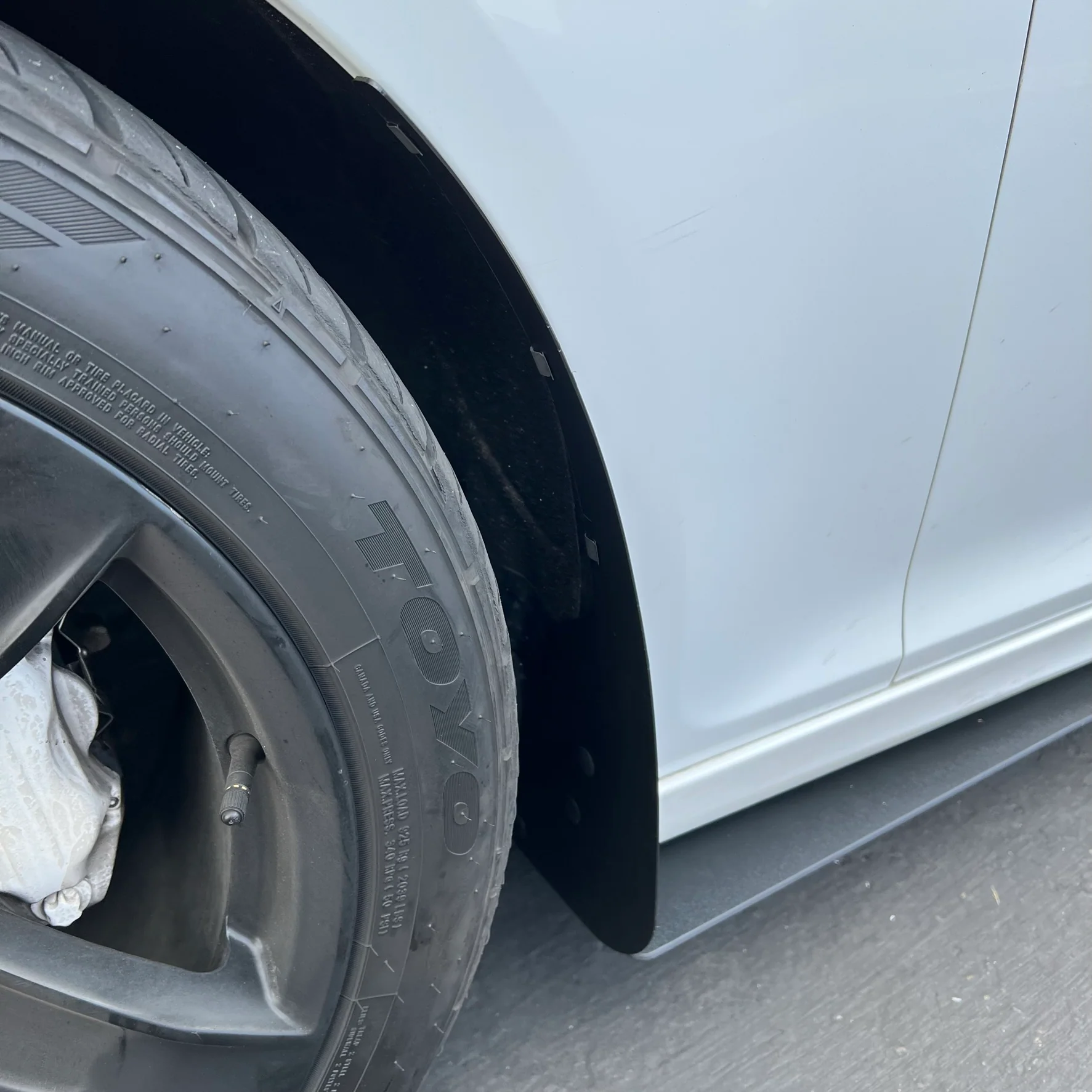 Chrysler 300 SRT 11-19 Standard Rock Guards - Image 4