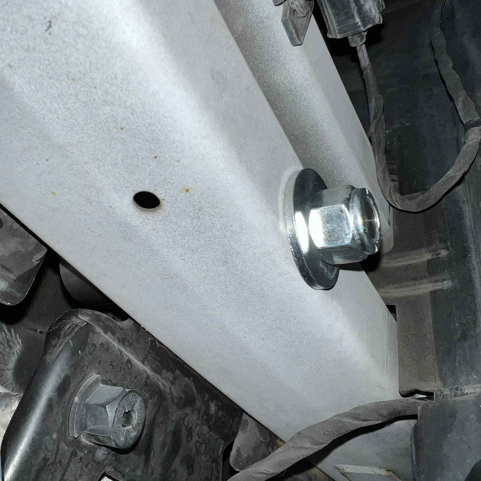 Chrysler 300 11-19 Premium Stealth Tow Hook - Image 4