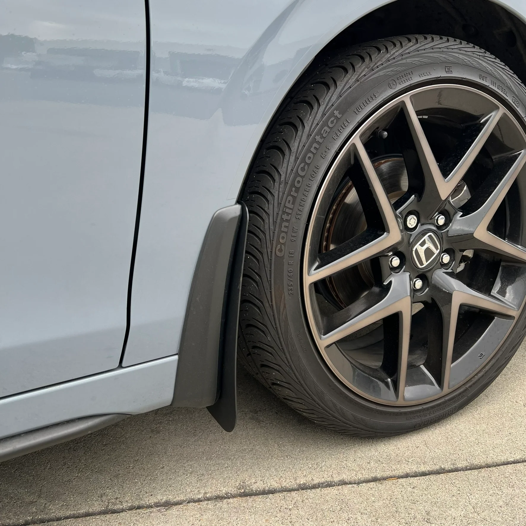 Civic 22-25 Sedan & Hatchback Standard Rock Guards - Image 6