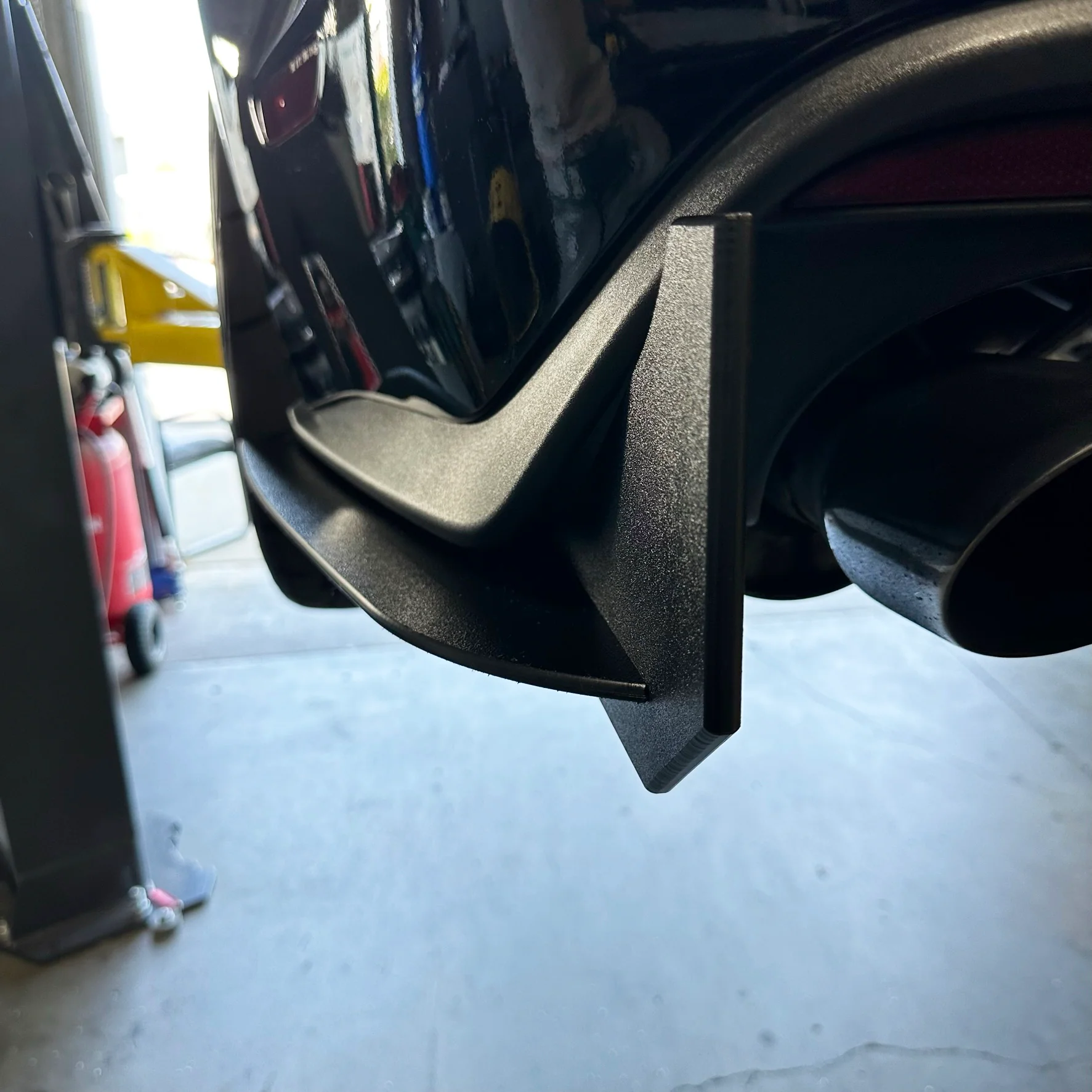 Mustang 15-17 Stealth Diffuser - Image 13