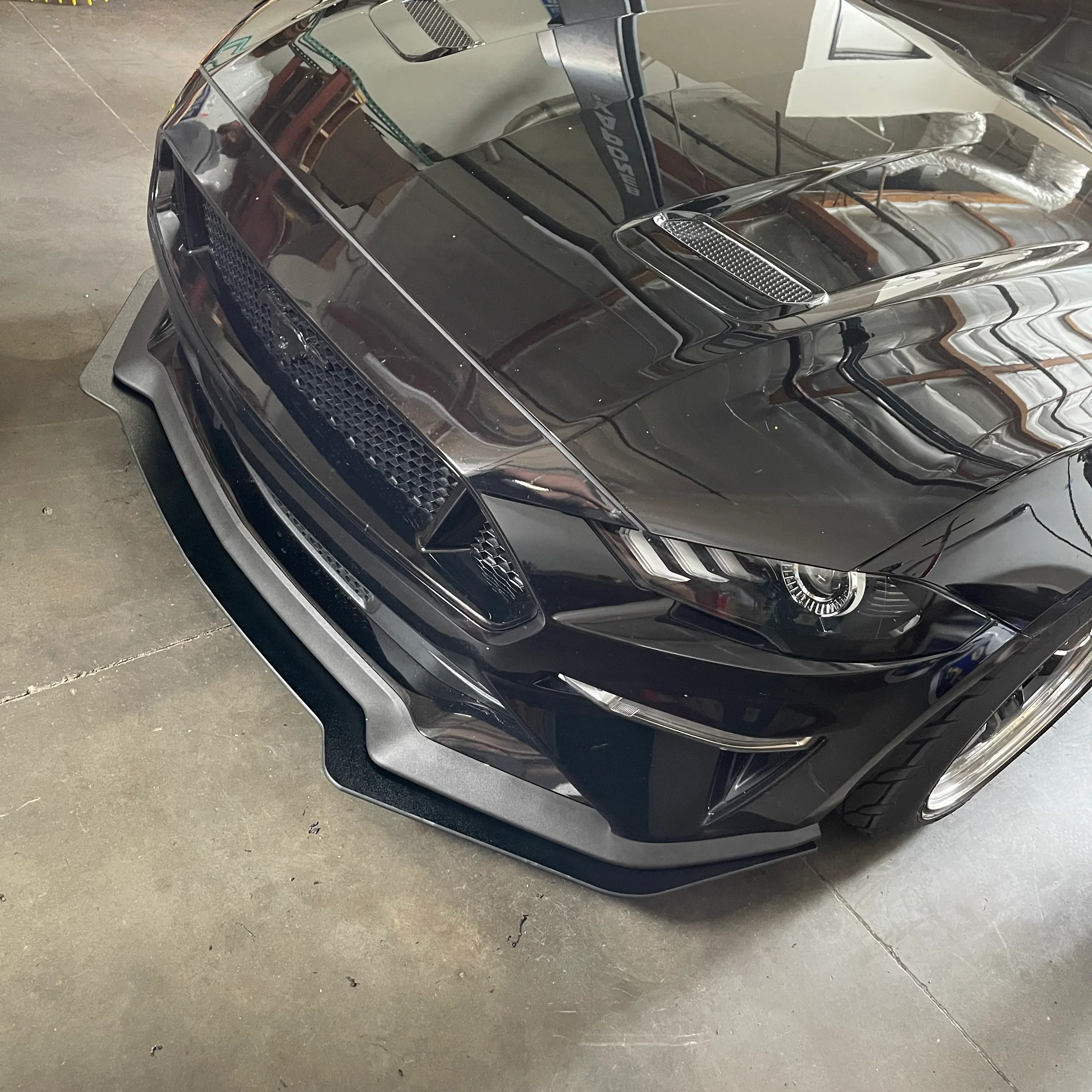 Mustang 18-23 GT PP Standard Body Kit - Image 3