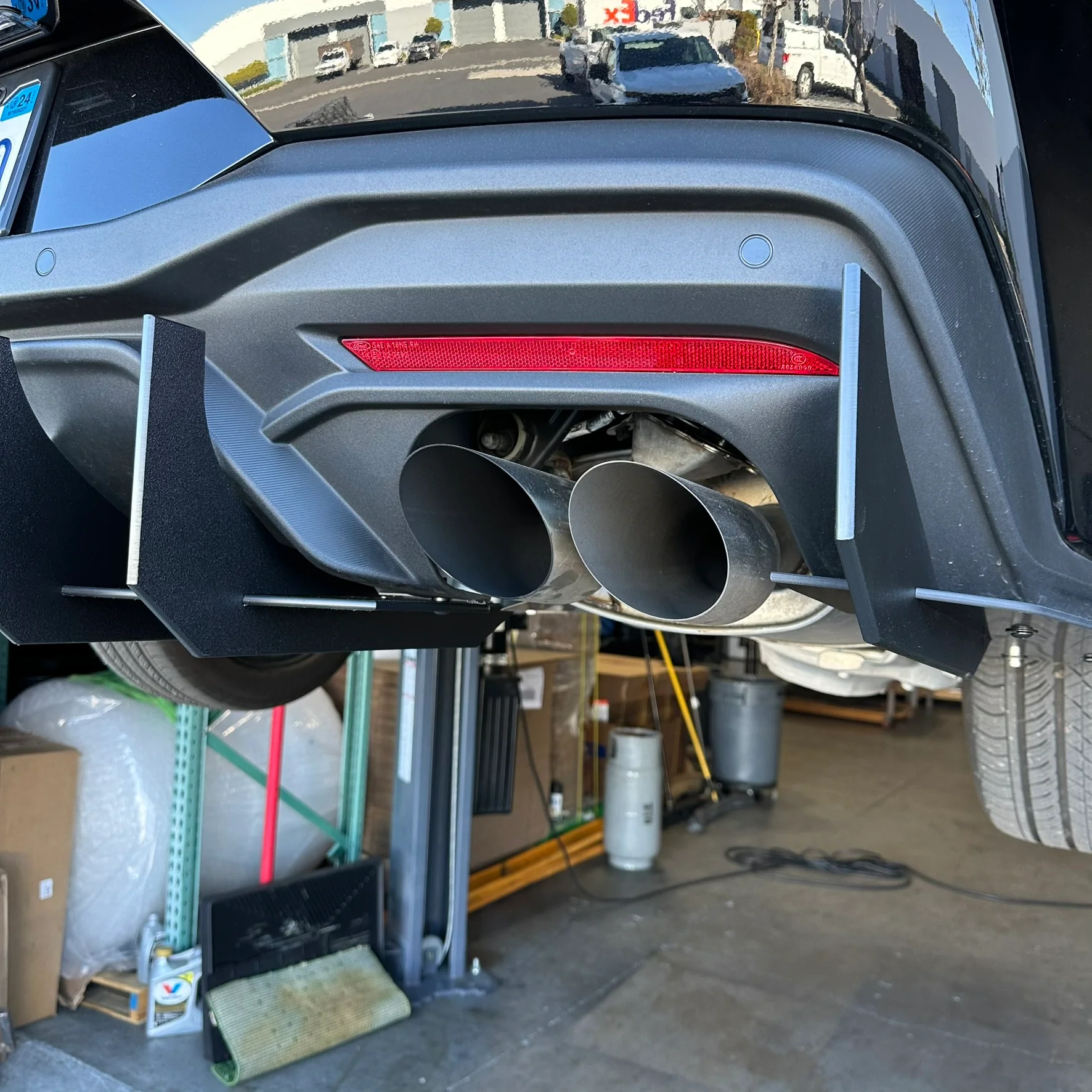 Mustang 24-25 GT/ECO Stealth Diffuser - Image 16