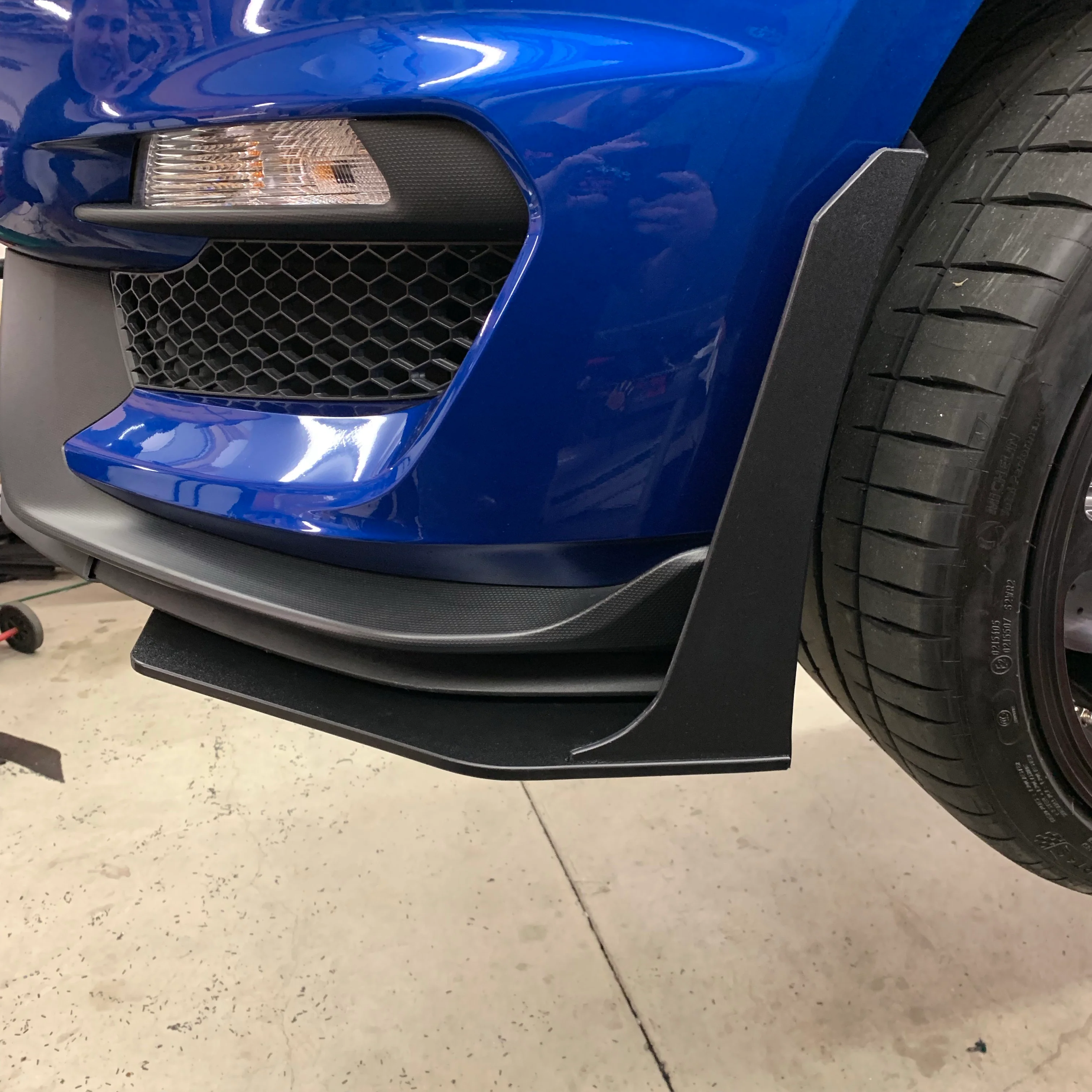 Mustang 15-23 'GT500 Style' Splitter Winglet & Fender Extensions - Image 4