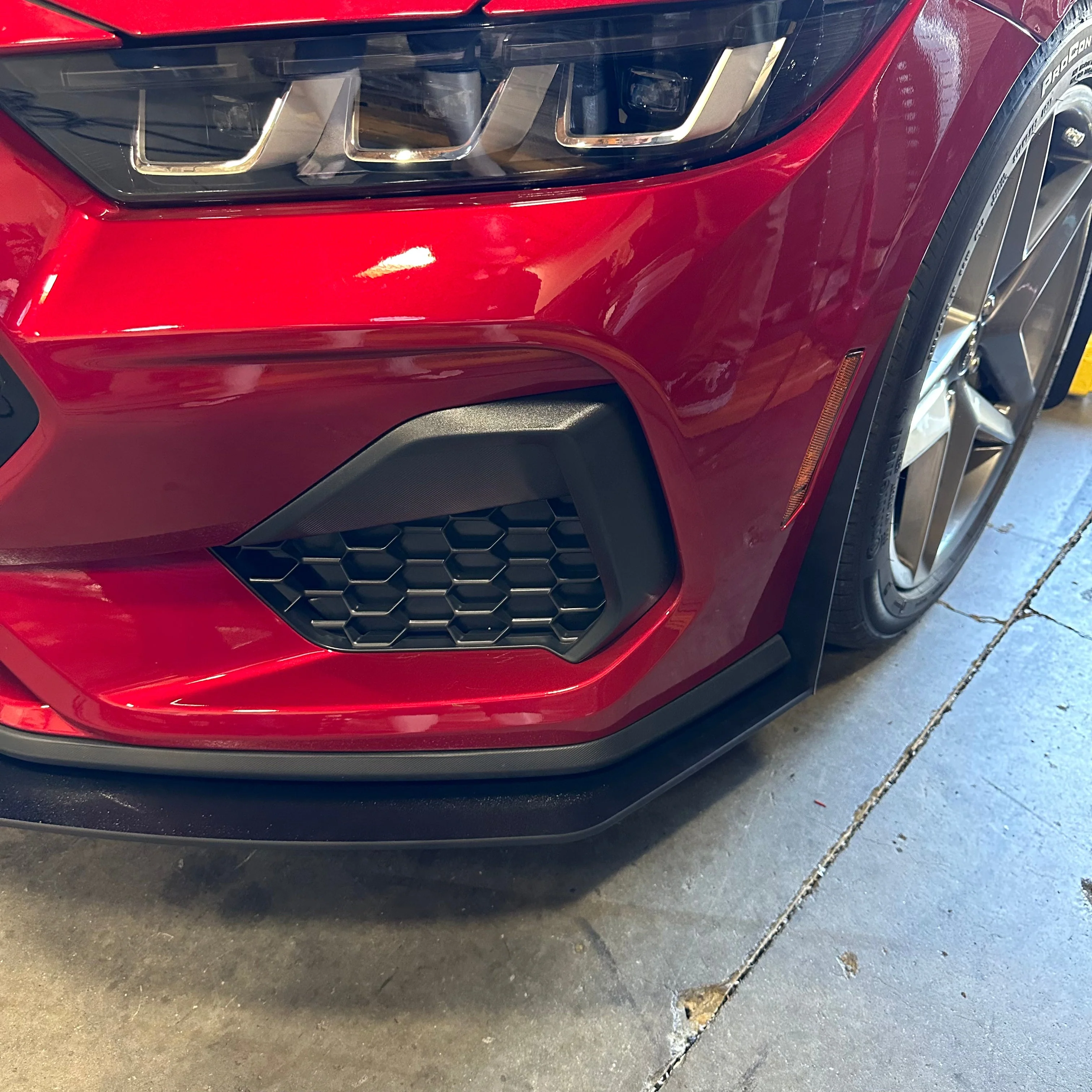 Mustang 24-26 GT/ECO Standard Body Kit - Image 16