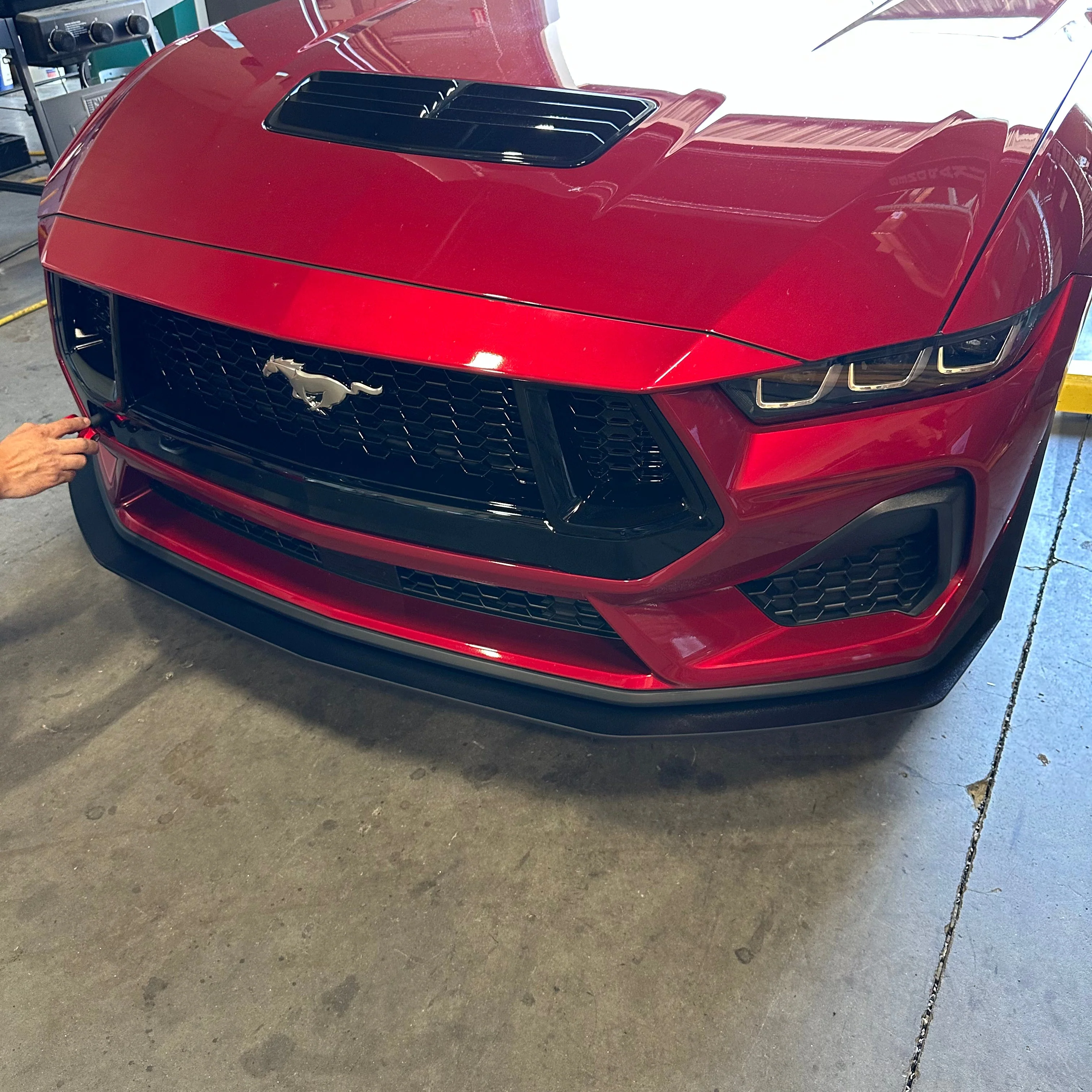 Mustang 24-26 GT/ECO Standard Body Kit - Image 17