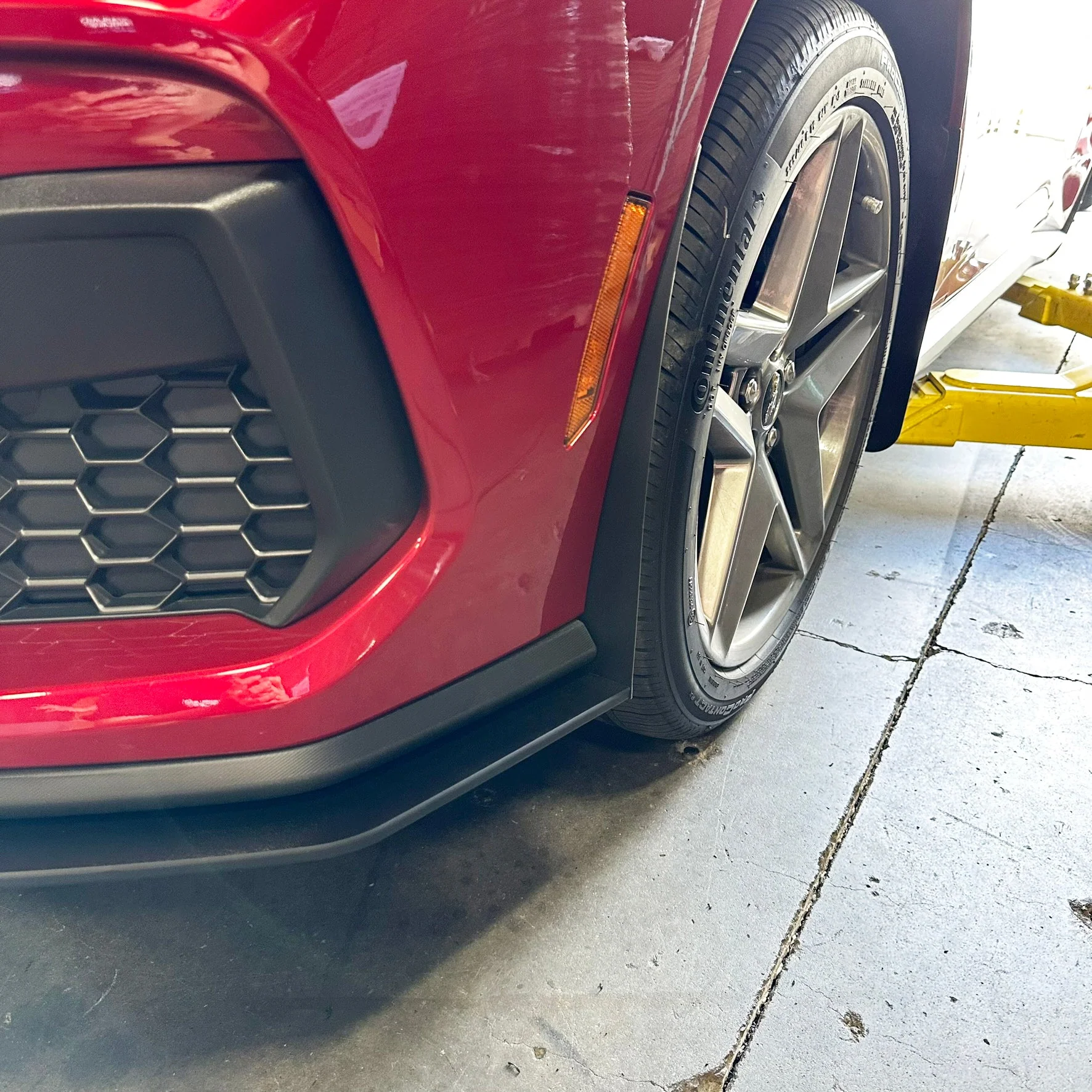 Mustang 24-26 GT/ECO Standard Body Kit - Image 7