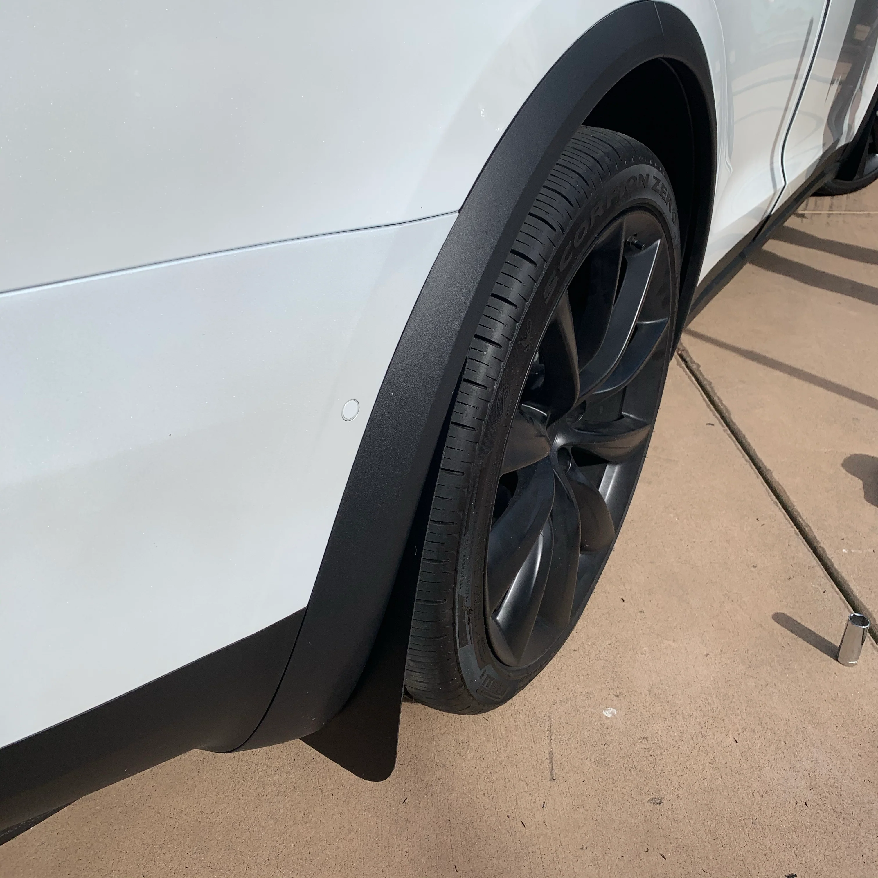 Tesla 15-26 Model X Standard Rock Guards - Image 3